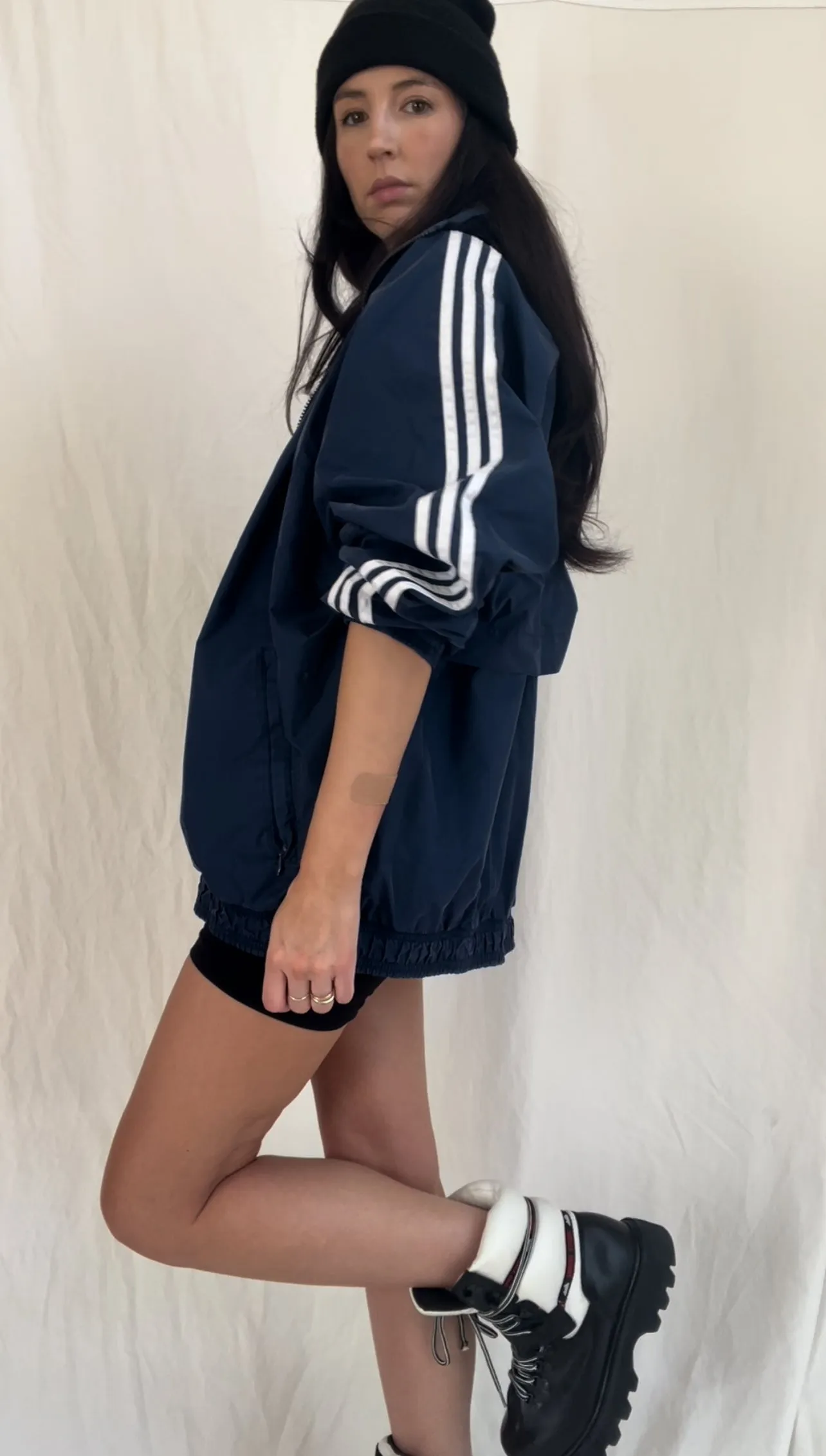 90’s Navy Windbreaker