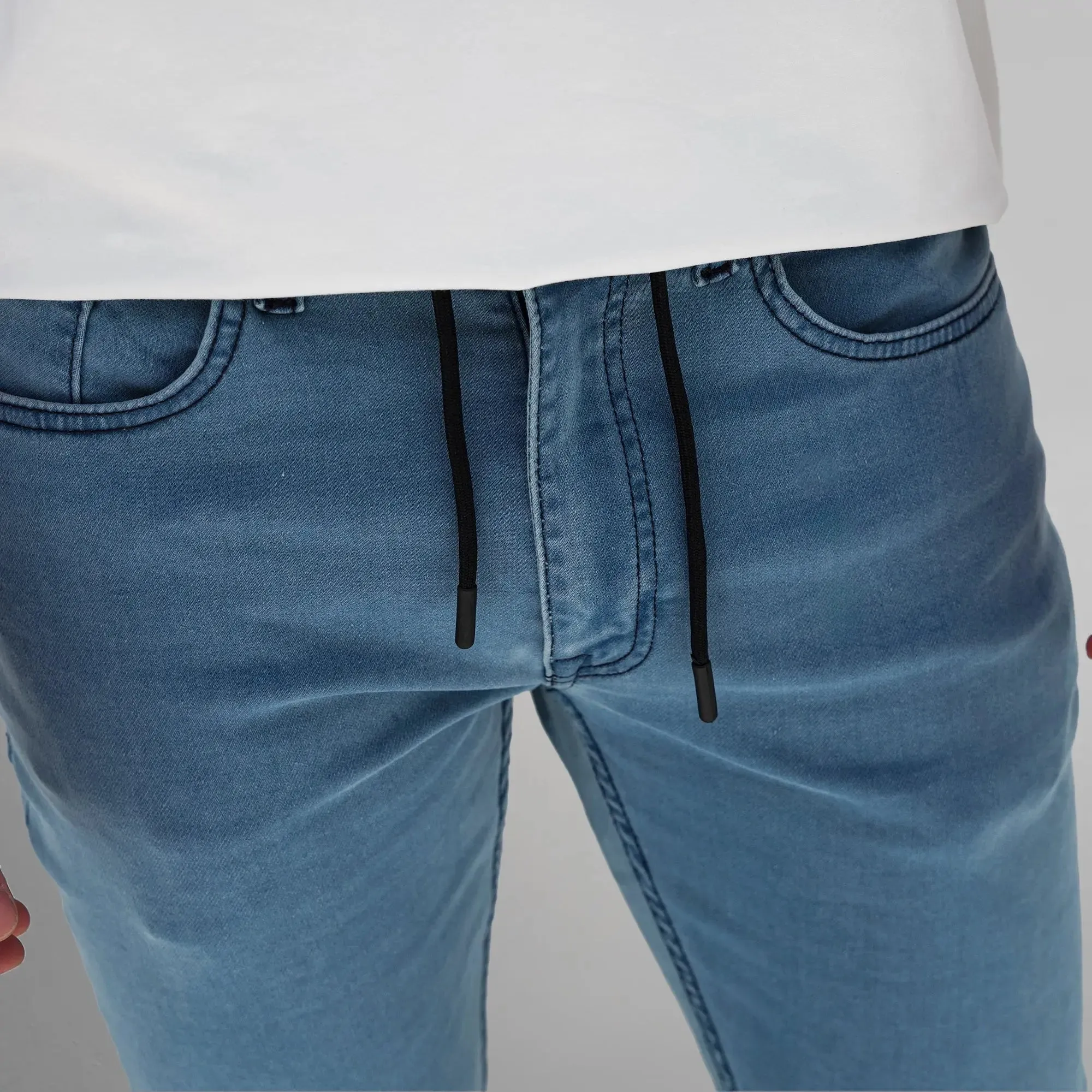 Iconic Sky Slim Fit Jeans