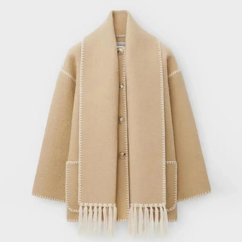 Women's Warm Embroidered Scarf Jacket with Pockets | Ideal for Autumn/Winter