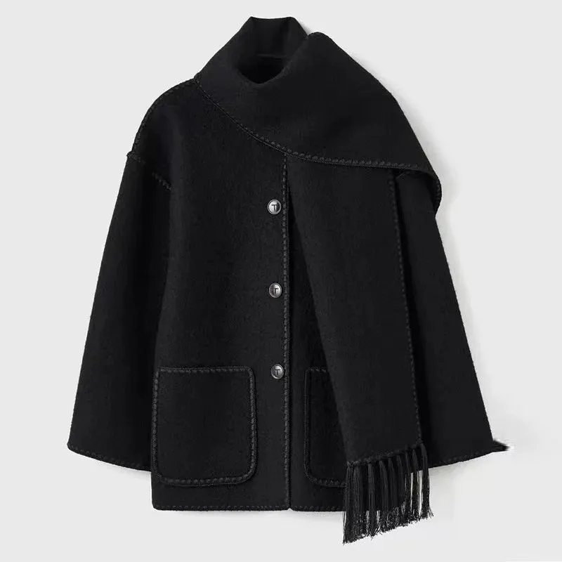 Women's Warm Embroidered Scarf Jacket with Pockets | Ideal for Autumn/Winter